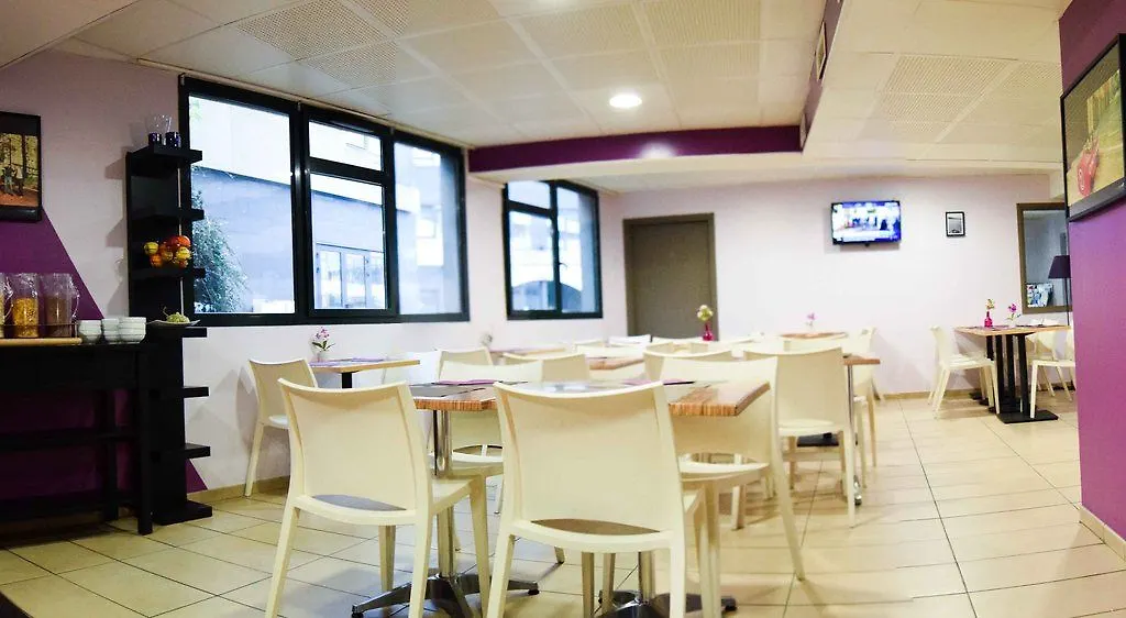 Residhotel Lyon Lamartine Tassin-la-Demi-Lune France